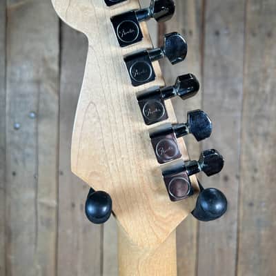 Fender MIM Stratocaster HSS-3 Color Sunburst (Pre-Owned) image 6