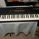 Roland XP-50 61-Key 64-Voice Music Workstation Keyboard 1995 - 1998 - Black