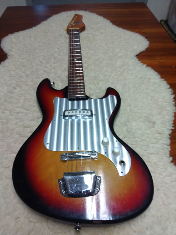 Kingston (Teisco) early 60's Swinger Short Scale 3-Tone Sunburst w/Gig Bag image 1