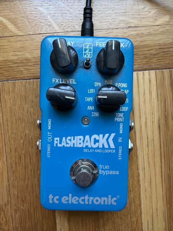 TC Electronic Flashback Delay & Looper 2014 - 2017 - Blue
