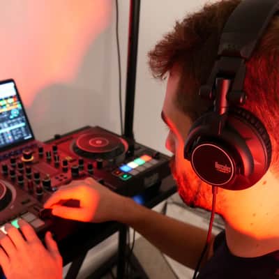 Hercules HDP DJ60 Headphones for DJ Submit image 7
