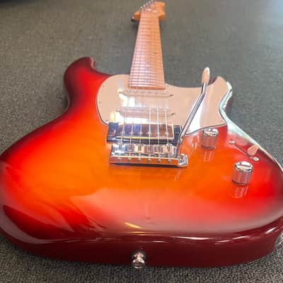 Godin Session SG MN 2010’s - Cherry Burst image 3