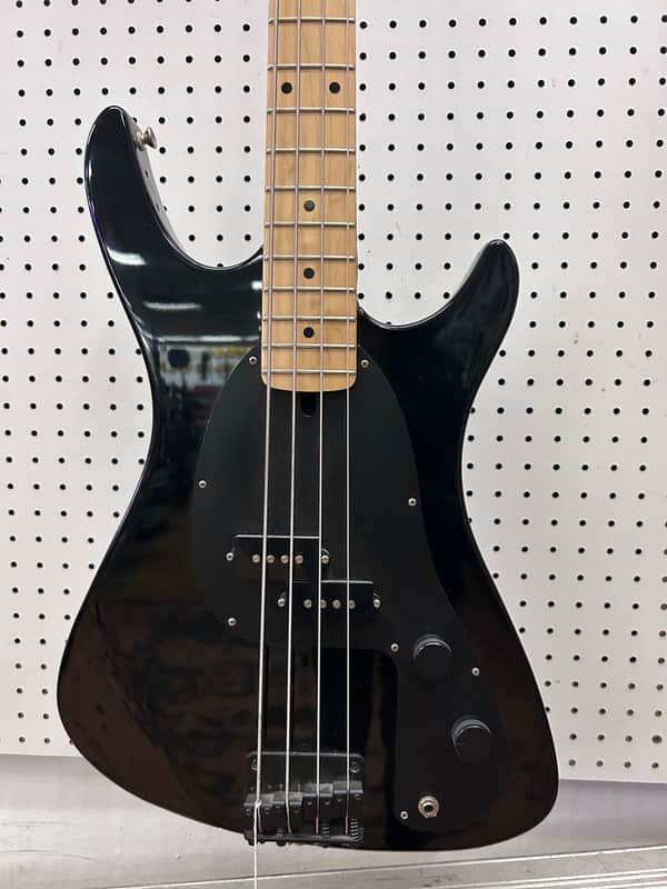 Quest Atak 1B Bass Guitar image 1