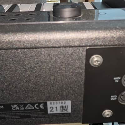 Korg D1 88-key digital stage piano in excellent condition (original box included). image 7