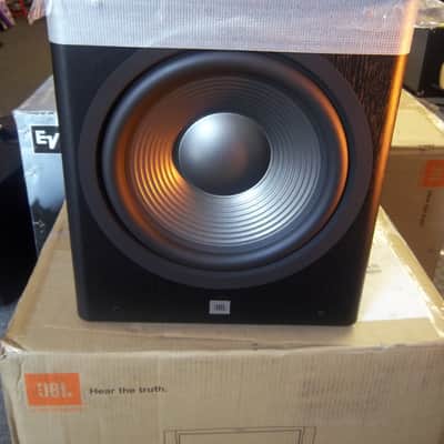 JBL 260P 12" Powered Subwoofer 300W Black image 2