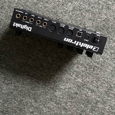 Elektron Digitakt 2017 - 2024 - Black image 2