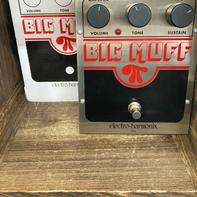 Electro-Harmonix Big Muff Pi 2000 - Present - Silver / Black / Red image 7