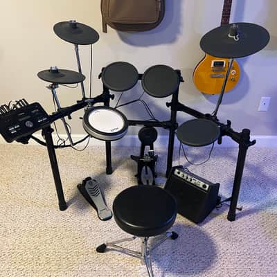 Yamaha DTX502 Drum Kit image 1