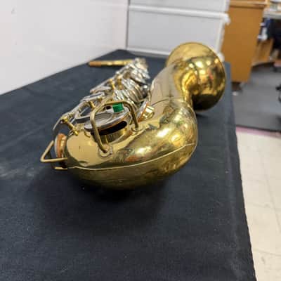 Vintage Buescher Aristocrat Bb Tenor Sax Saxophone with Original Case and Mouthpiece image 8