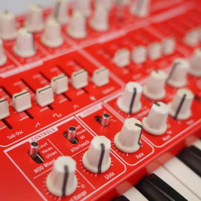 Arturia Minibrute RED Special Edition 25-Key Analog Synthesizer Keyboard #56859 image 17