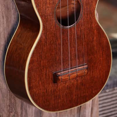 Martin Style 2 Mahogany Soprano Ukulele 1930s - Natural image 4