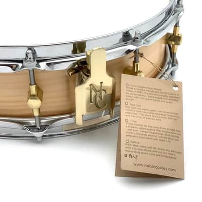 Noble & Cooley Solid Shell Classic Special Edition Pine Snare Drum 14x3 7/8 image 2