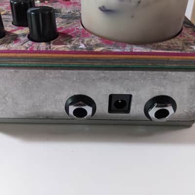 Tone For Change "Skatedeck" Fuzz Pedal for Skateistan Charity 2019 - Graphic image 3