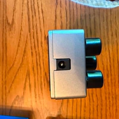 Electro-Harmonix / JHS Nano Lizard Queen Octave Fuzz image 4