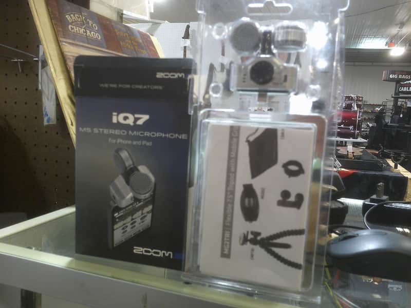 Immagine Zoom iQ7 Stereo iOS Microphone 2010s - Silver - 1