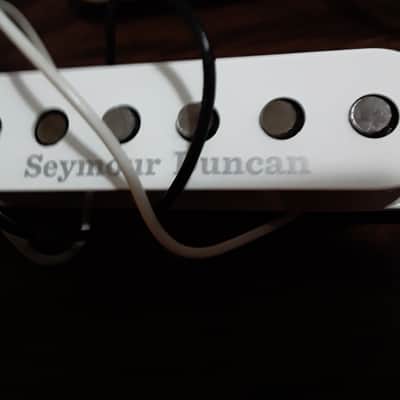 Seymour Duncan SSL-5 Custom Staggered Strat Pickup Set 2010s - White image 2