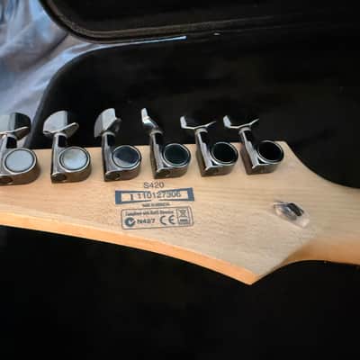 Ibanez S420-BBS Standard 2010 - 2013 - Blackberry Sunburst image 6