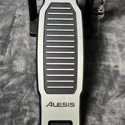 Alesis Single Chain Drive Bass Drum Kick Pedal Electronic Drum Replacement Gear image 4