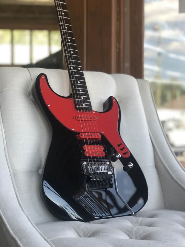 Kramer EEM1 Pro - Black/Red image 1