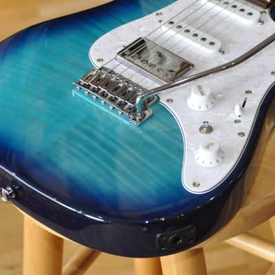 IBANEZ AZ22S1F TXB Transparent Turquoise Burst / AZ Standard Series / AZ22S1F-TXB / 5N250700427 image 4