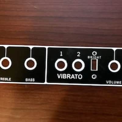 Fender Vibrolux Reverb  Faceplate (reproduction) Black Face image 5