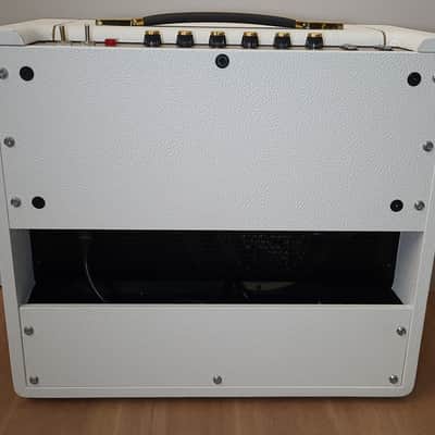 Marshall Studio Vintage SV20C 20-Watt image 5