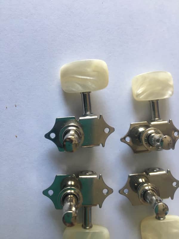 Hofner Contemporary bass 2019 Chrome and pearloid machine heads image 1