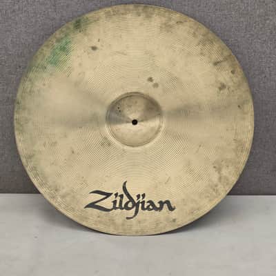 Zildjian 20" Ping Ride Cymbal Meduim/ Heavy 2710 Grams Includes Zildjian Carry Bag image 9