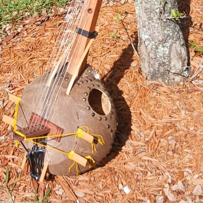 West African-style harp (kamale ngoni) image 3