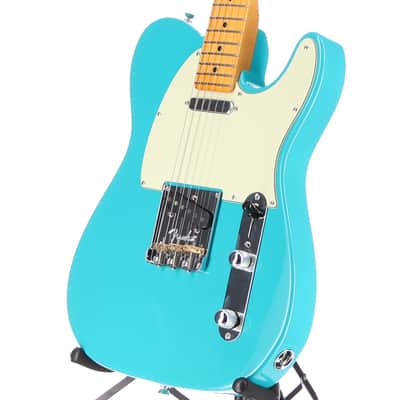 Fender American Professional II Telecaster, Maple Fingerboard, Miami Blue (J4) (68966) image 4