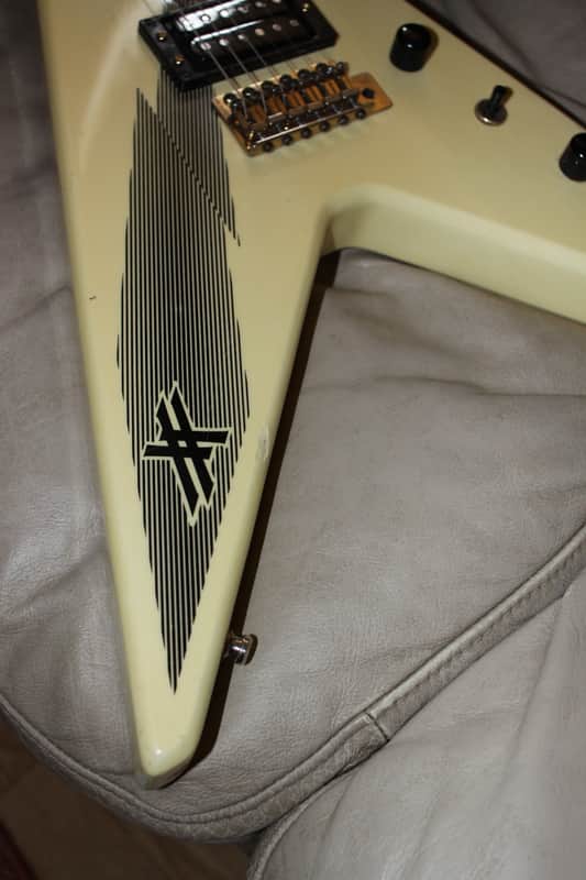 Vintage Aria Pro II Flying V XX Deluxe 1980's Matsumoku Japan-The