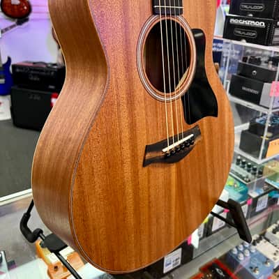 Taylor GS Mini Mahogany Acoustic Guitar - Natural image 3