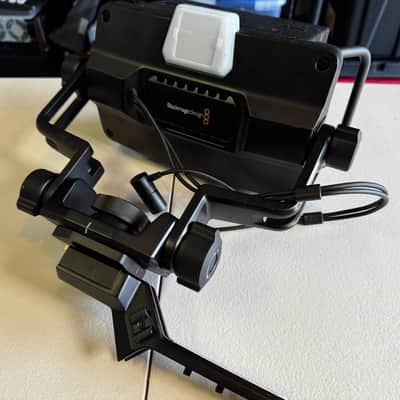Blackmagic Design 7