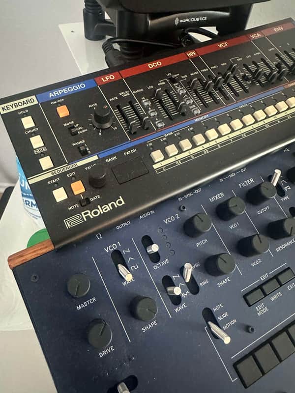 Roland JU-06A Boutique Series Synthesizer Module 2019 - Present - Black image 1