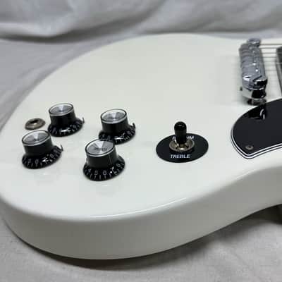 Gibson 50th Anniversary Pete Townshend Signature Model SG Guitar with Case 2011 - Polaris White image 18