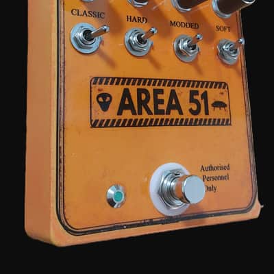 Area 51 Distortion Guitar Pedal  - Handcrafted in the UK image 5
