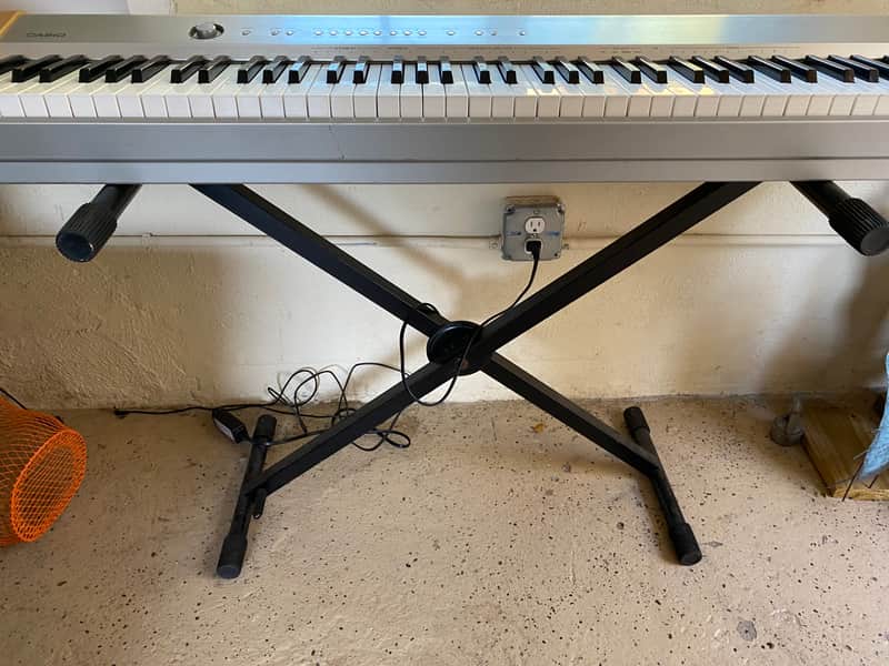 CASIO ＰＳ-20 Casio PS20 Celviano 88-Key Digital Piano | zZounds