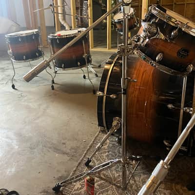 MAPEX ARMORY LIMITED EDITION 6 PIECE DRUM KIT, CARIBBEAN BURST, UK DRUM SHOW KIT image 8