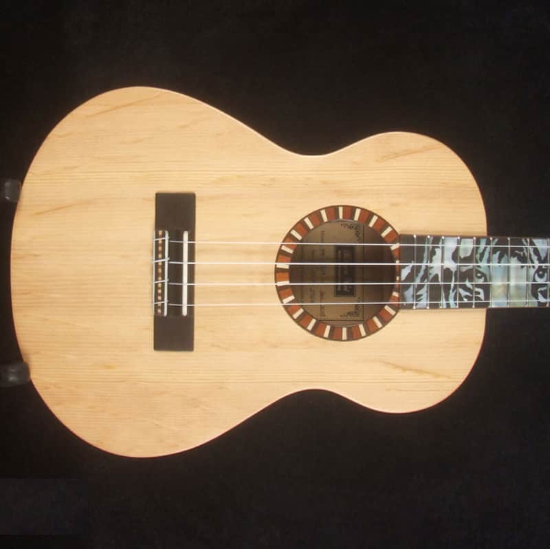 Handmade Tenor Ukulele, Solid Walnut, Bear Claw Spruce Top Tiger Inlay, Soft-bag, Bruce Wei UG17-2764 image 1