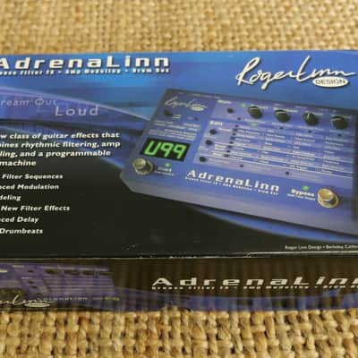 Roger Linn Adrenalinn mk 1 Guitar Effects Processor - Blue image 17