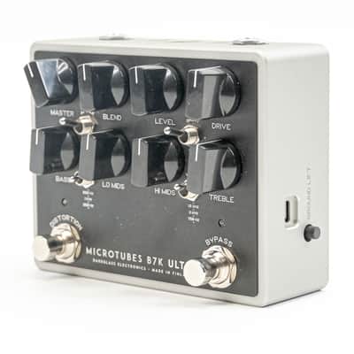 Darkglass Microtubes B7K Ultra V2 Bass Preamp / Overdrive Pedal w/ Aux In & Box image 4
