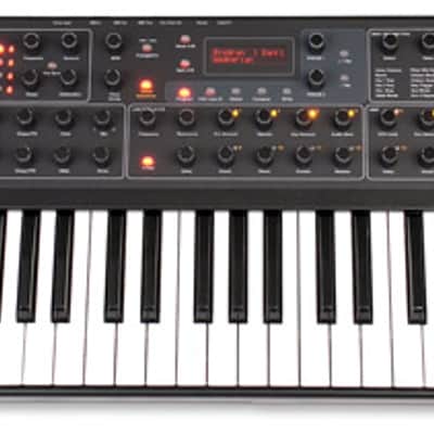 Dave Smith Instruments Prophet 08 PE 61-Key 8-Voice Polyphonic Synthesizer 2009 - 2015 - Black with Wood Sides