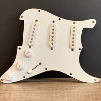 1994 Fender Mexico Stratocaster loaded pickguard/pickups w/Screws image 1