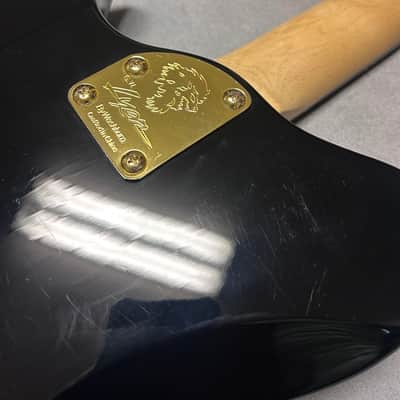 Lyon by Washburn LI15 Limited Edition Joe Trohman of Fall Out Boy image 6