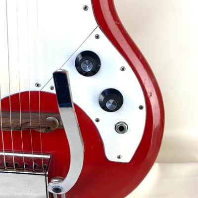 Supro "Suprosonic" 1960's - Red image 4