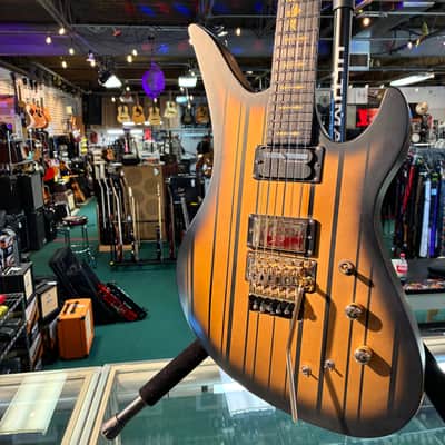 Schecter Synyster Custom S 2021 Sustainiac image 1