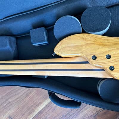 Handmade "Tom Clement" Fretless 5 String Bass image 7