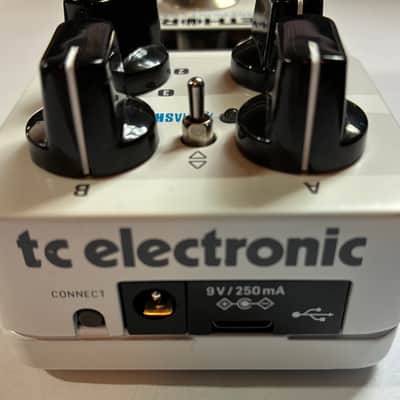 TC Electronic Plethora X1 TonePrint Loader 2024 - Present - White image 2