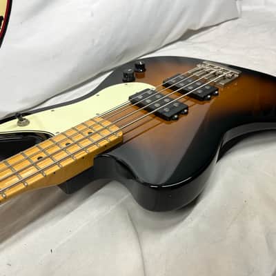 Fender Pawn Shop Reverse Jaguar 4-String Electric Bass MIM - Made in Mexico - 2-Color Sunburst image 20