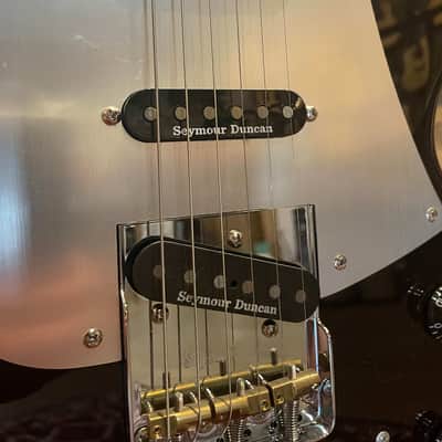 Shergold Masquerader Classic SM03-SD Thru-Black image 3